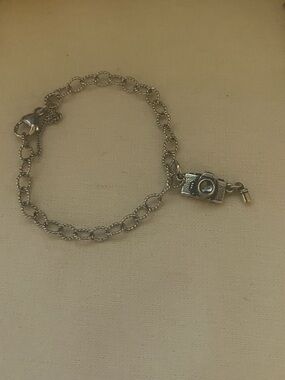 Authentic real, James Avery Charm Chain Bracelet in 925 silver